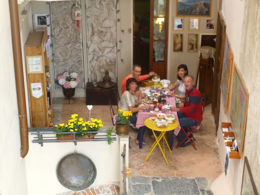 B&B Contrada Lunga Abbadia Lariana Exterior foto